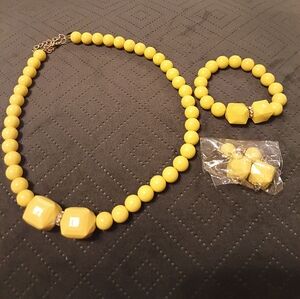 Coiris Chunky Yellow Beaded Necklace, Earring and Bracelet Set  - Women Jewelry